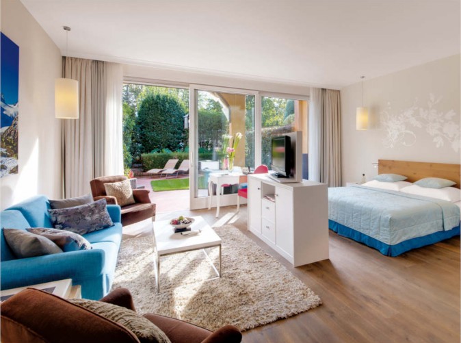 93_Giardino Ascona - Schoene Aussichten Touristik - Junior_Suite_South_02